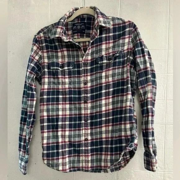 Women’s American Eagle Flannel Size Small - Picture 1 of 5